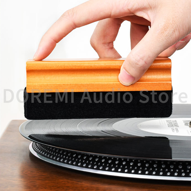 Anti-Static Vinyl Record Clean - Vinyl Record Cleaner review and price
