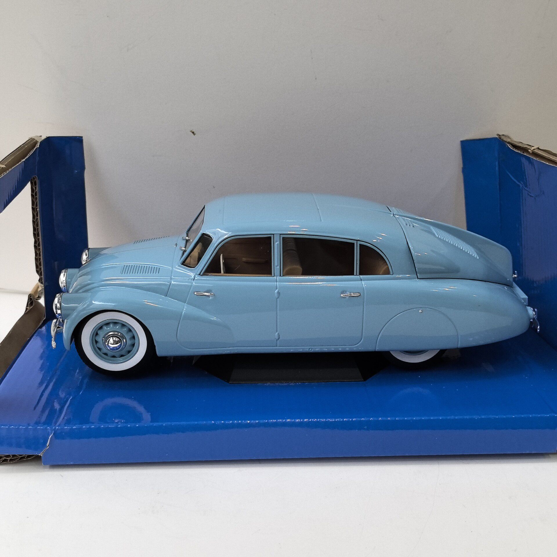 MCG Diecast 1/18 Scale TATRA 8 - Vintage Collectible Model Cars review and price
